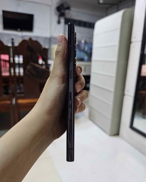 Samsung S23 ULTRA de 256 GB ca NOu cu 96 % Bateria