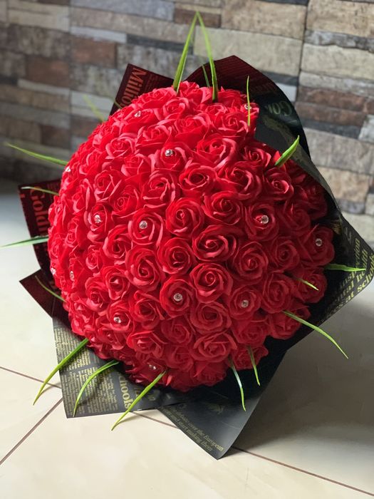 Buchete imense  trandafiri de sapun