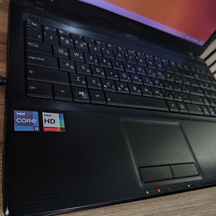 Офисной ноутбук ASUS intel Core i3