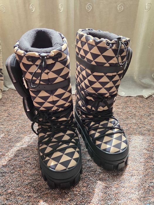 PRADA snow boots bocanci ghete