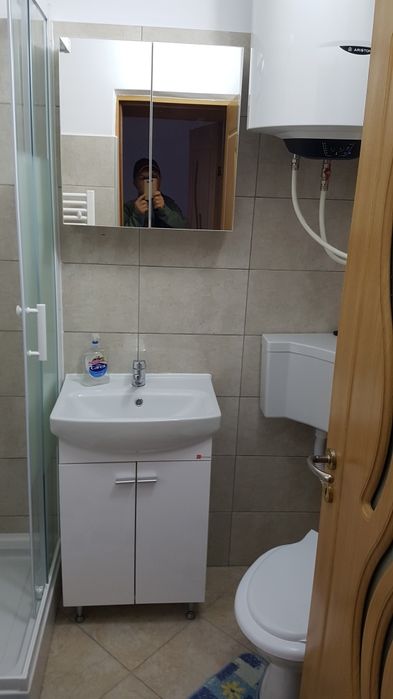 Garsoniera de închiriat