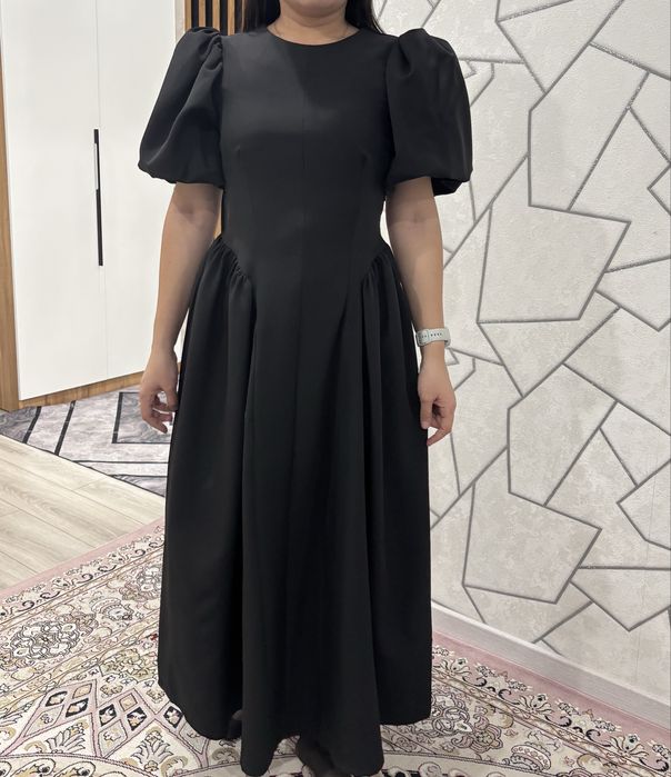 Продам черные платье