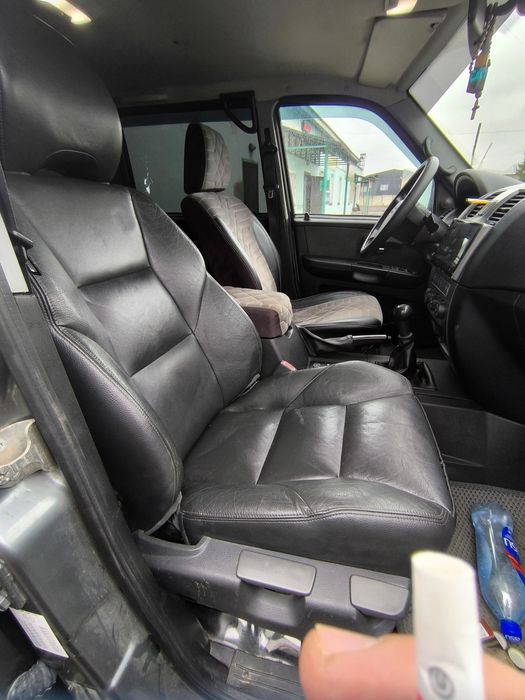 Продам сиденья Уаз Патриот