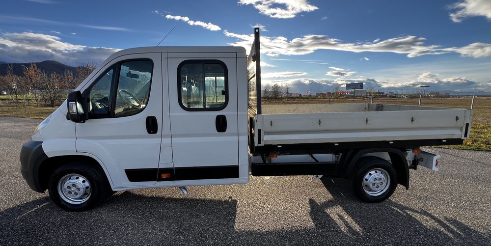 Peugeot Boxer Doka An Fab.10/2013 2,2 Hdi // 7 Locuri Si Bena !