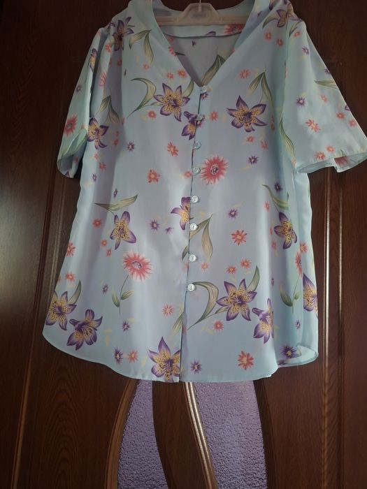 Vând Bluza Dama Marimea M