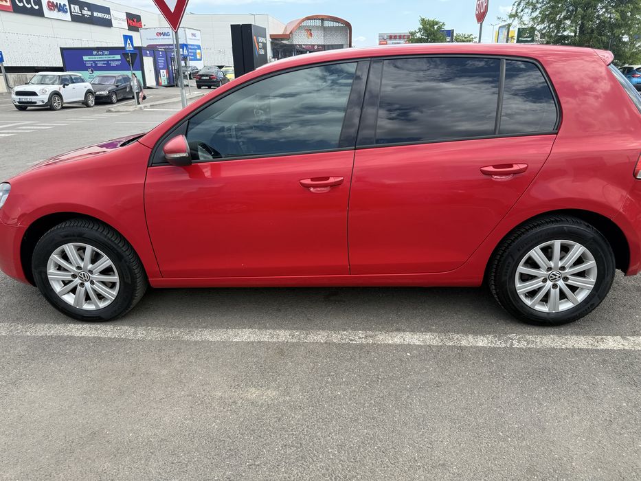 VOLKSWAGEN Golf 2011 — imagine 4