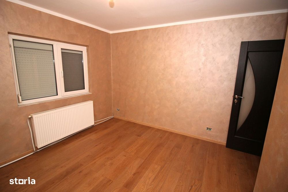 3 Decomandate Tipografilor Recent Renovat 68 mp Utili Parter