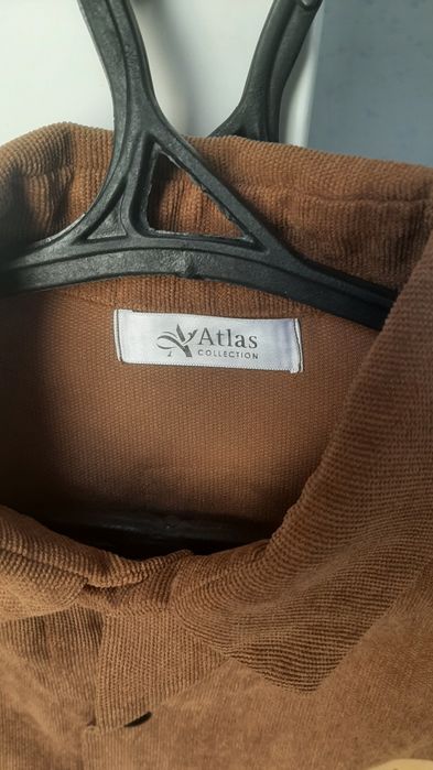 Отдаю старые вещи