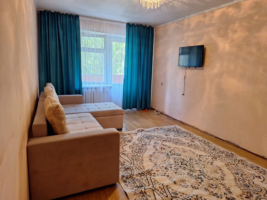 1 комнатная центр. Каспи Рэд