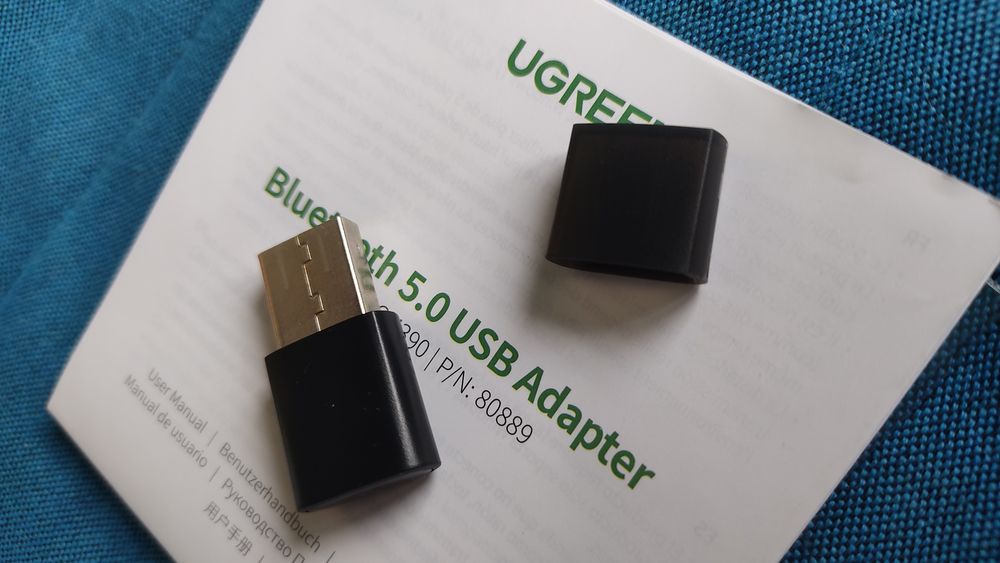 Продавам нова usb Bluetooth флашка Ugreen