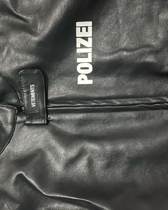 VETEMENTS jacket polizei