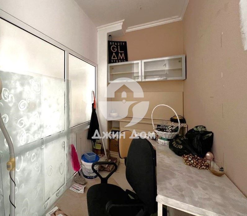 Продава се Магазин в Бургас, Зорница - 75 кв.м за 2134 €/кв.м - Снимка #8