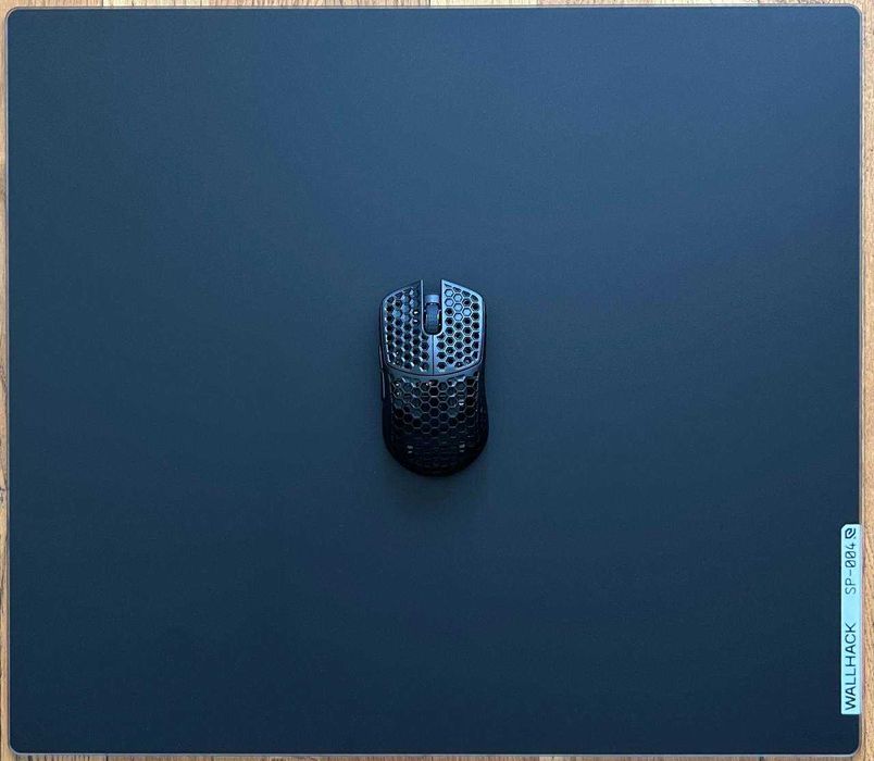 wallhack sp004 glass mousepad