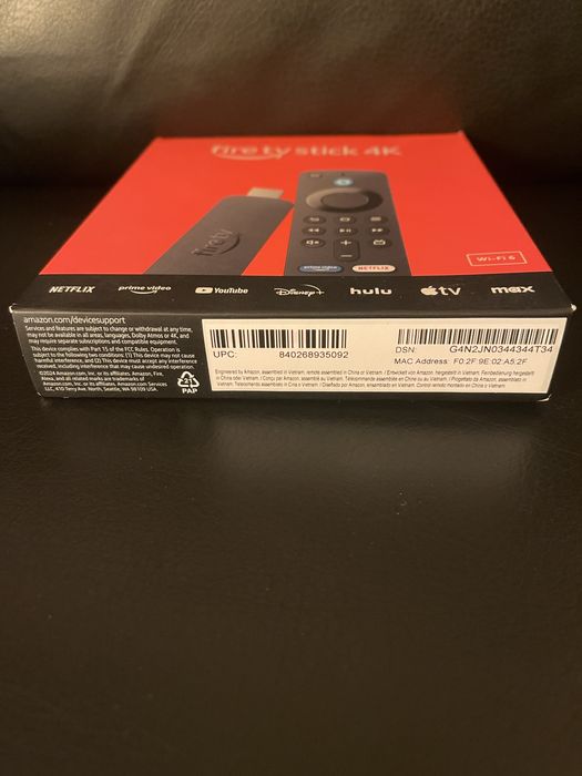Amazon Fire TV Stick (8 GB, Wi-Fi 6) - Стрийминг с висока скорост