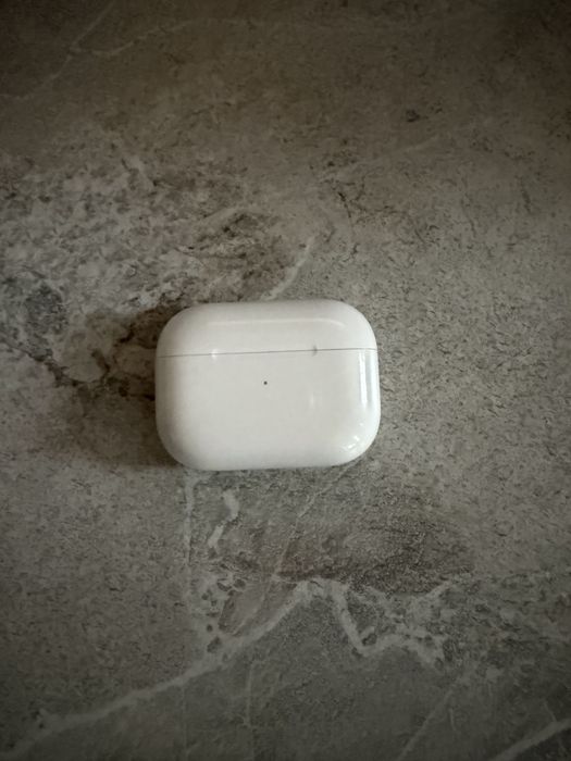 Airpods pro 3 aproape noi