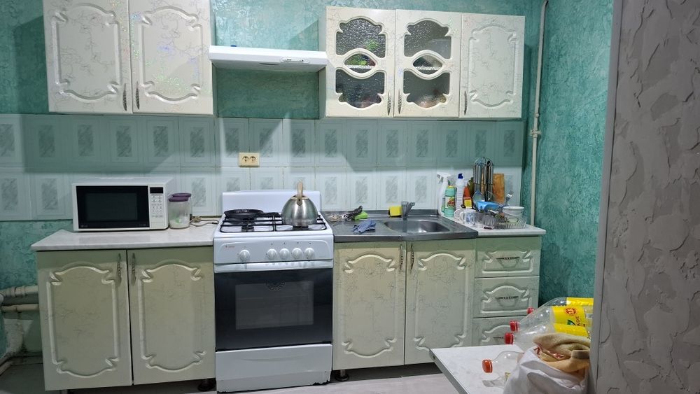 Продаётся кухонный гарнитур