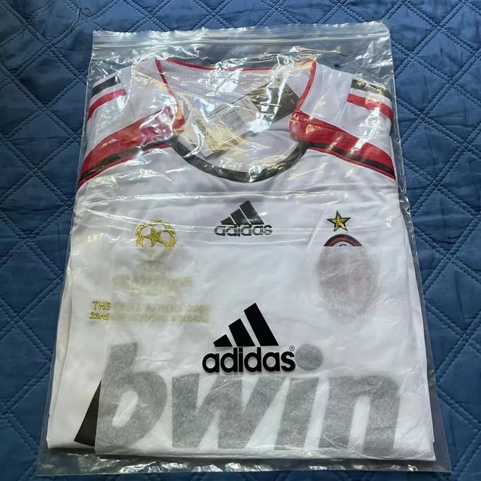 Продаетца формы кака и мальдини