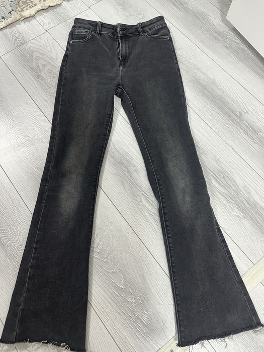 Джинсы клеш 2500 с м