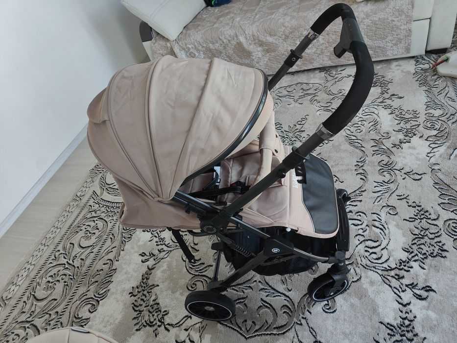 Детская коляска Kidilo