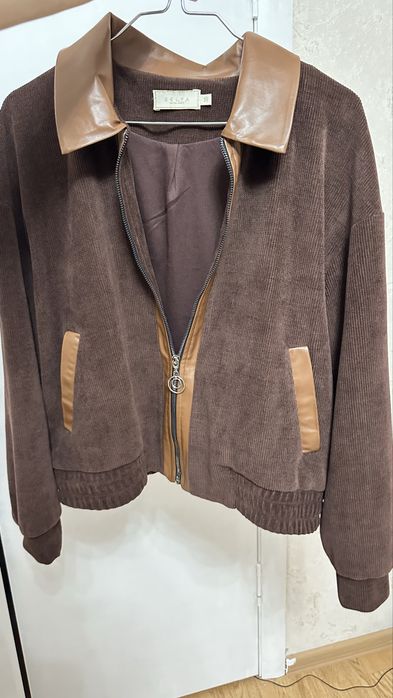 Продам двойку с юбкой