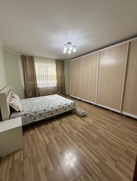 Сдаю 2 к.кв Батыс2