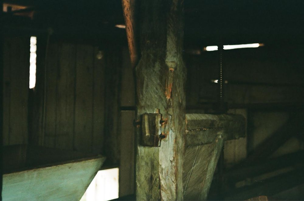 Exakta VX 500 în stare bună de funcționare (testat cu film)