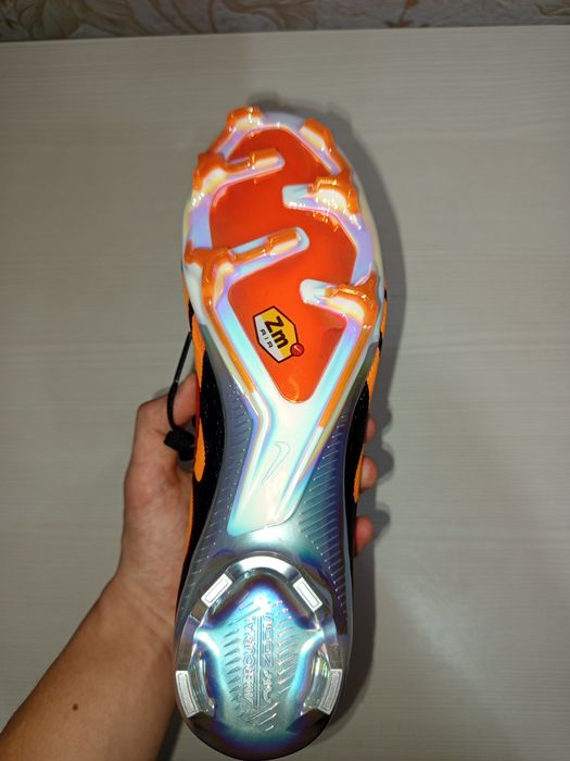 Продам бутсы Найк