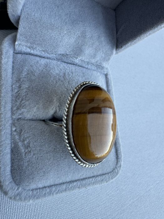 Inel din argint si ochi de tigru