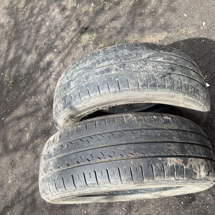 Шины продаю на 215/60/16