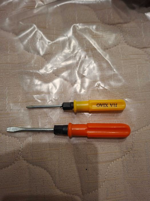 Продам отвёртки двусторонние