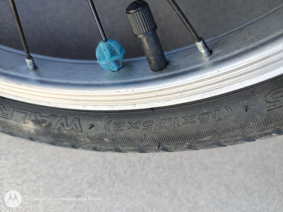 Bicicleta copii pe 16