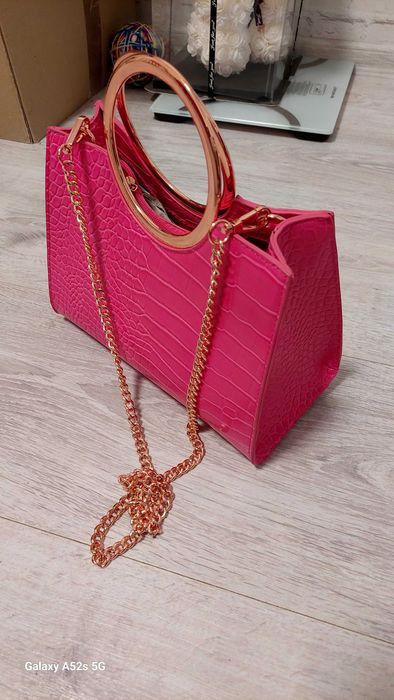 Дамски чанти   нови