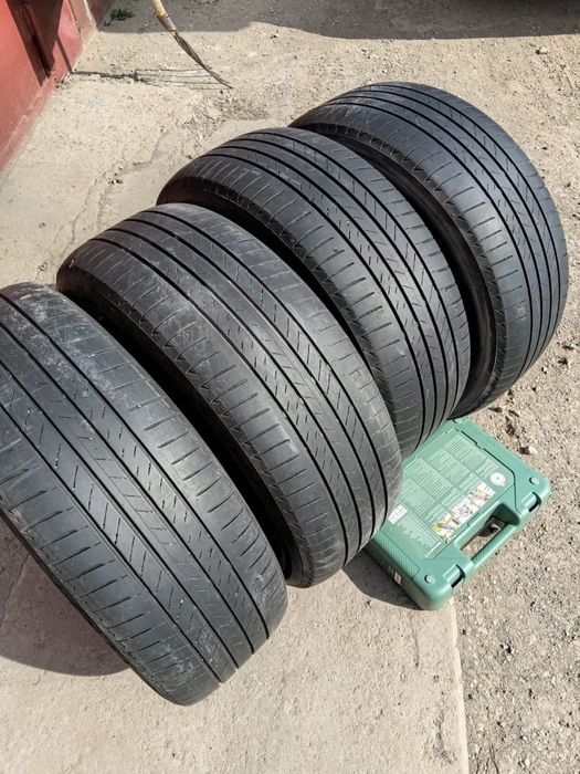 Продам шины в хорошем состояние