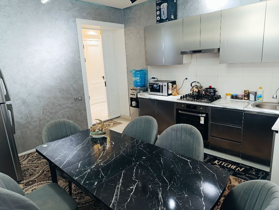 Срочно срочно! Центрда 2этажлы таза жер жай