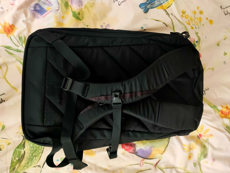 Раница Evergoods CPL 24 mirrored като нова