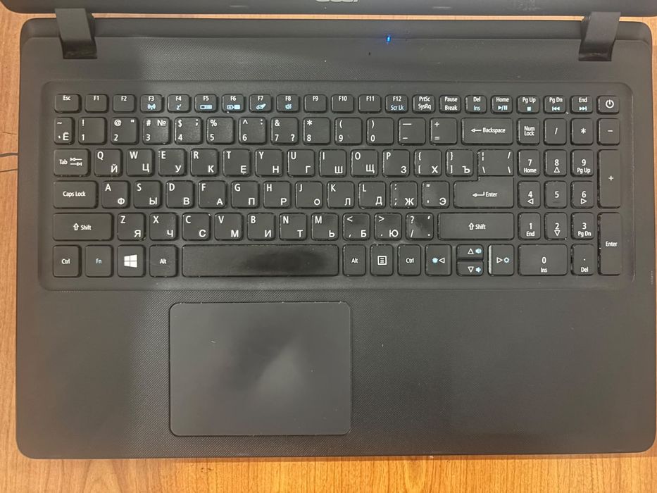 Acer Aspire ES1-572