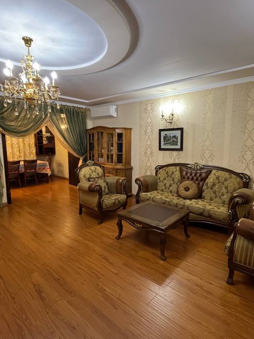 Аренда срочно 4/2/4 Ц-1 Эко парк