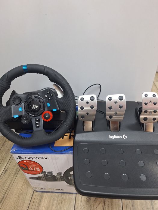 Volang logitech G29  plus casti