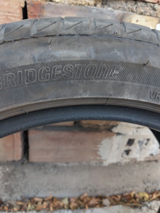 Един брой гума 215/50/17 BRIDGESTONE  Дот 2018
