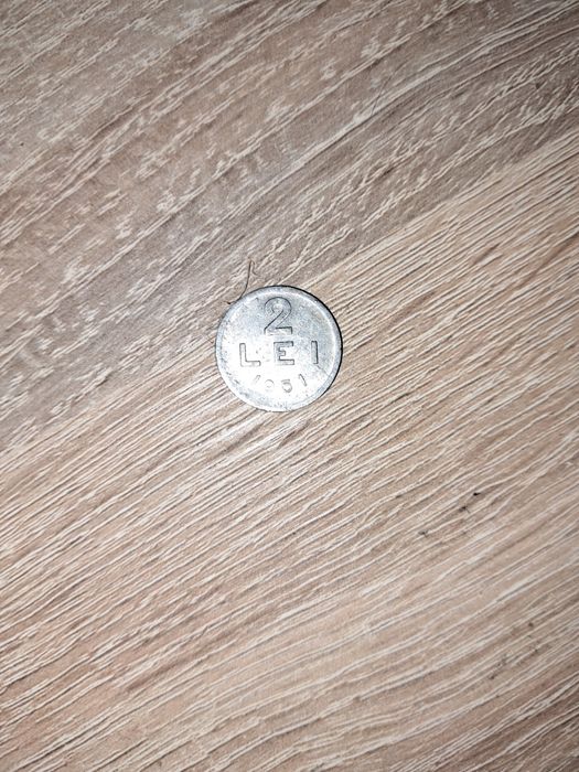 Vând moneda 100 de lei din 1943