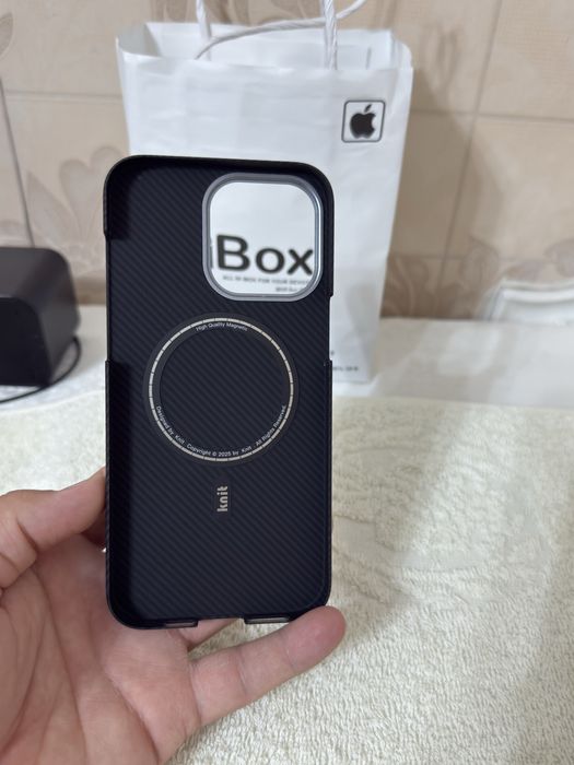 iPhone 15 ProMax uchun knit brendidan orginal magsafeli chexol.