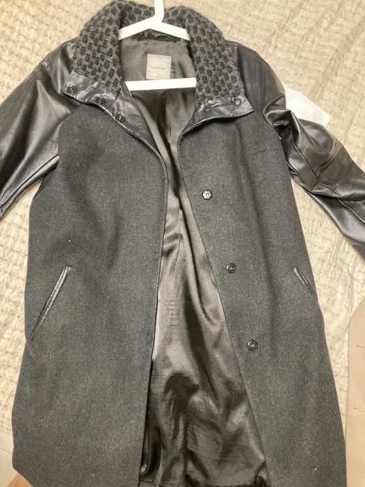 Продам пальто легкое женское