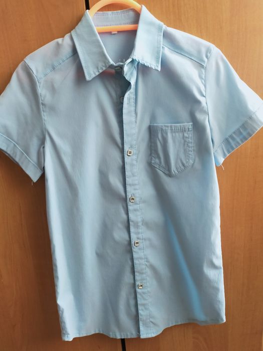 Рубашки школьные детские