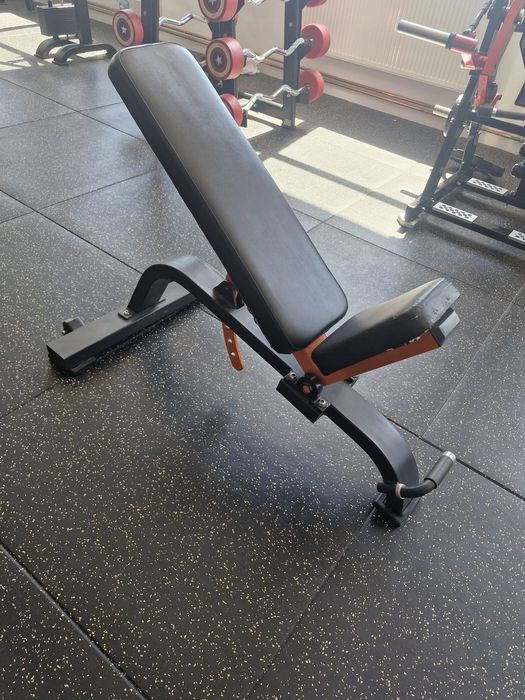 Bănci reglabile fitness