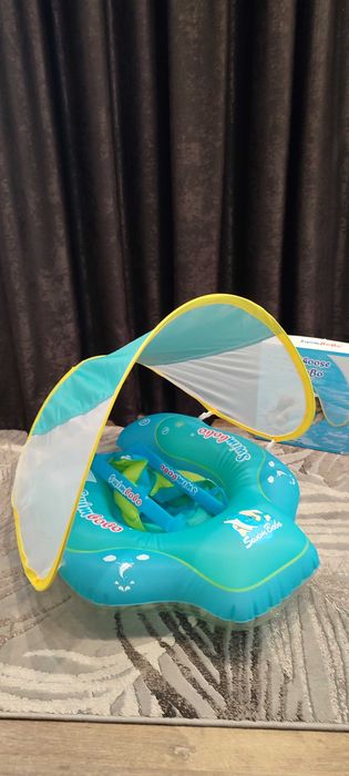 Плувен пояс със сенник swimbobo