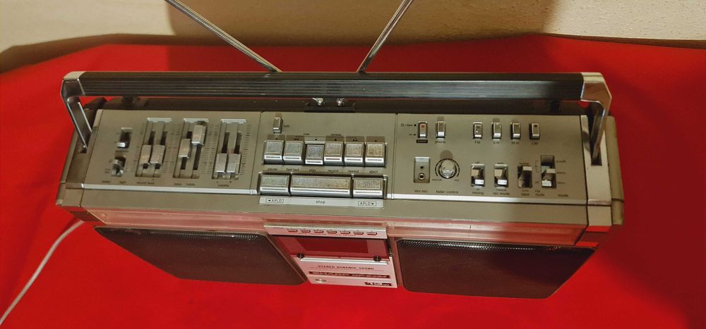 Sharp GF-9494 Made in Japan