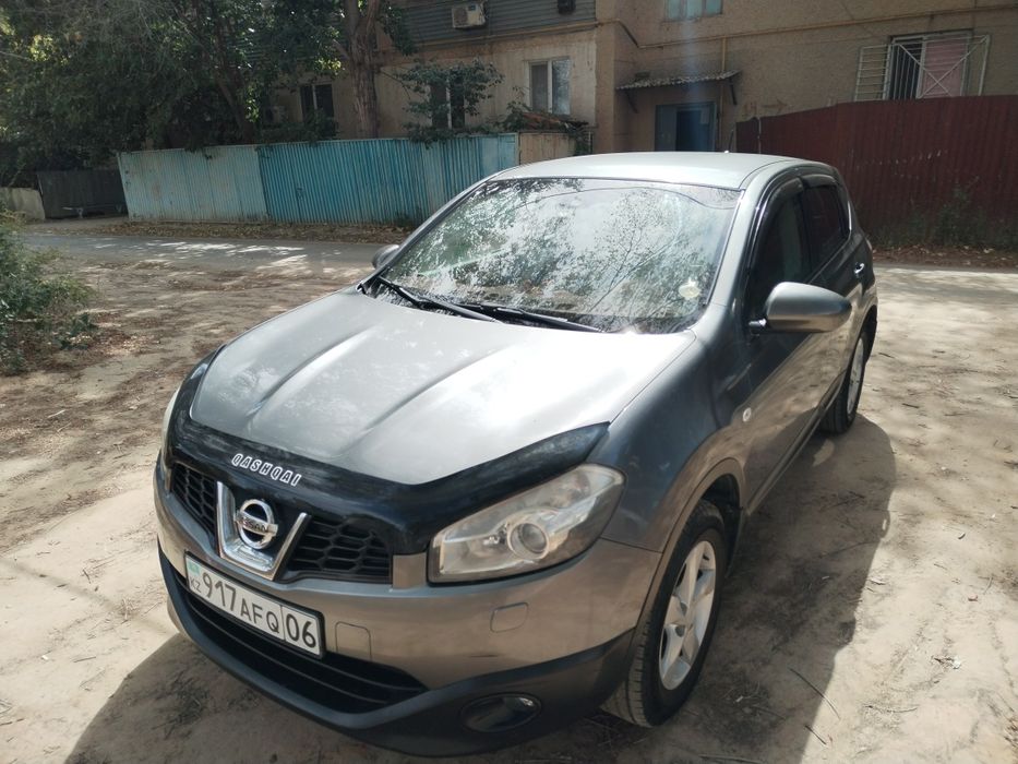 Машина Nissan Qashqai