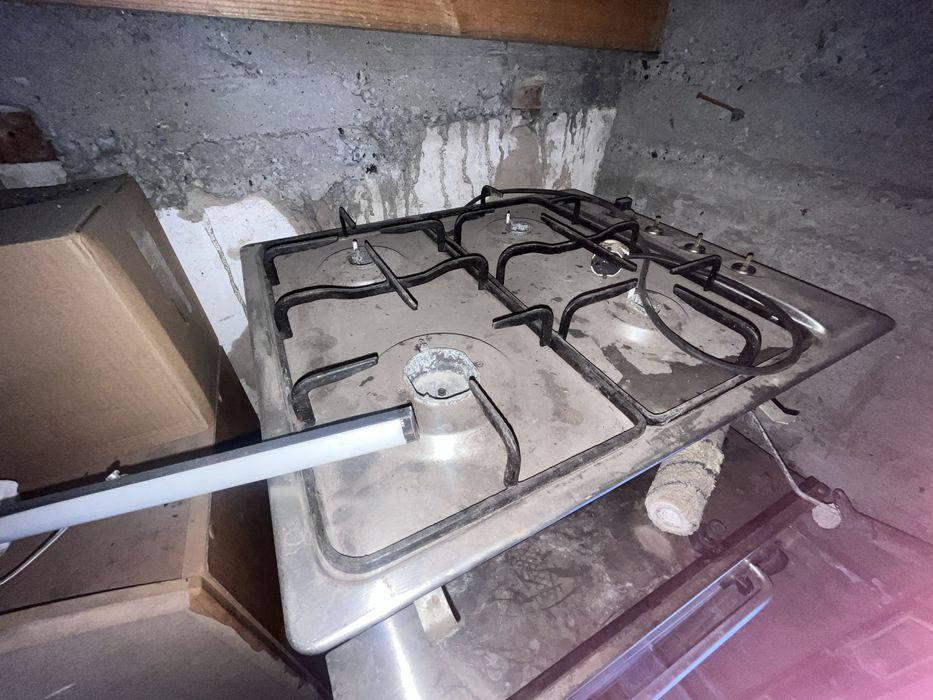 Плита с духовкой