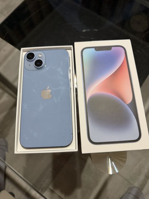Продавам IPhone 14 128GB