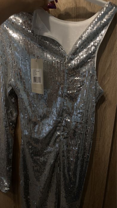 Парти рокли. НОВИ